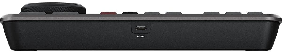 Blackmagic Design DaVinci Resolve & Fusion Software DaVinci Resolve Speed Editor (includes DaVinci Resolve)